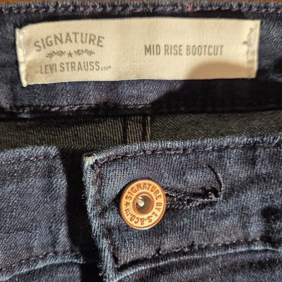 Signature Levi Strauss Blue Denim Bootcut Jeans 34/32 - Picture 5 of 6
